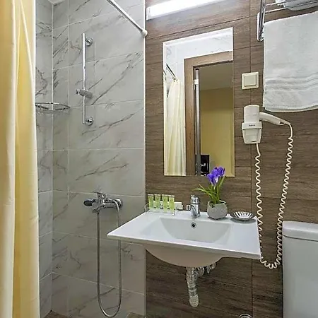 Egnatia 3*